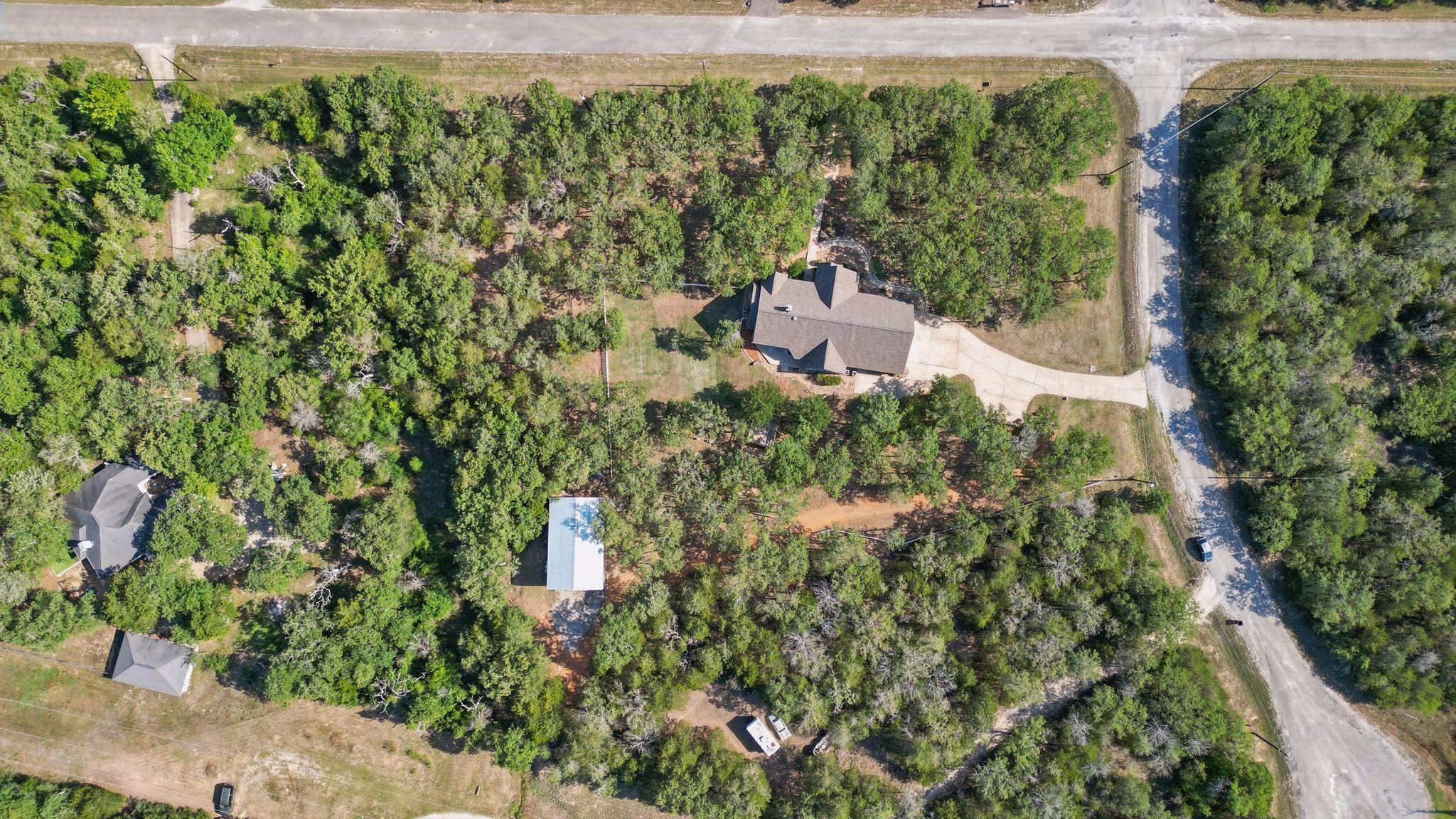 106 Woodcutter Ct, Bastrop, TX 78602