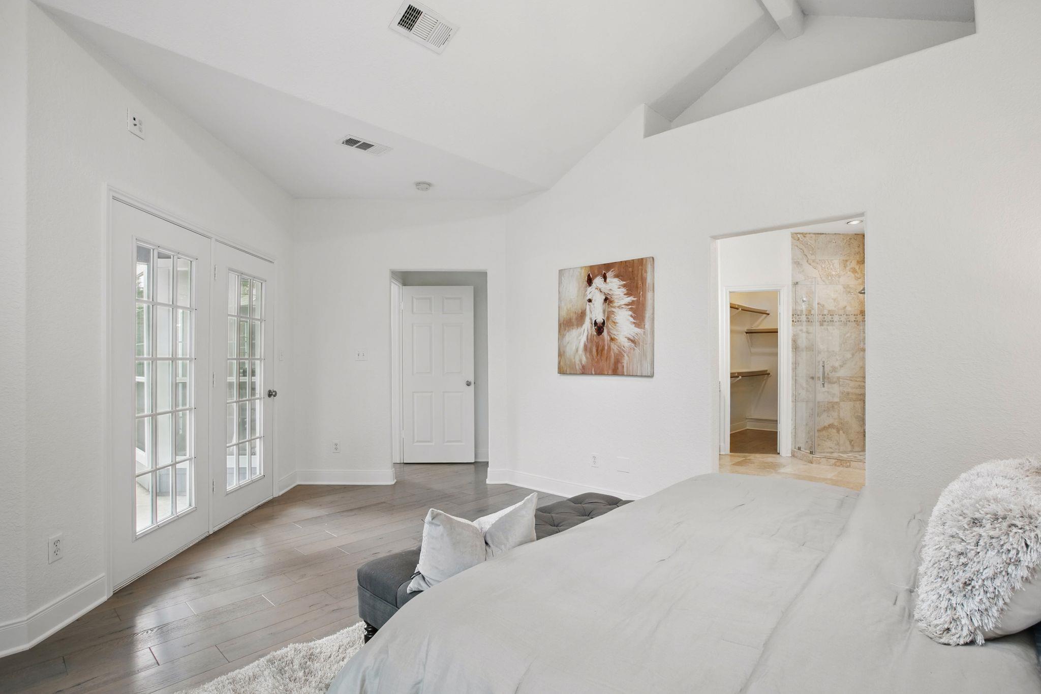 106 Woodcutter Ct, Bastrop, TX 78602