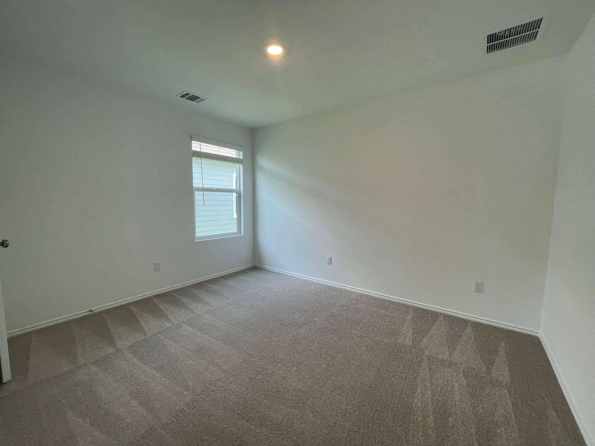 409 Black Buffalo Rd, Bastrop, TX 78602
