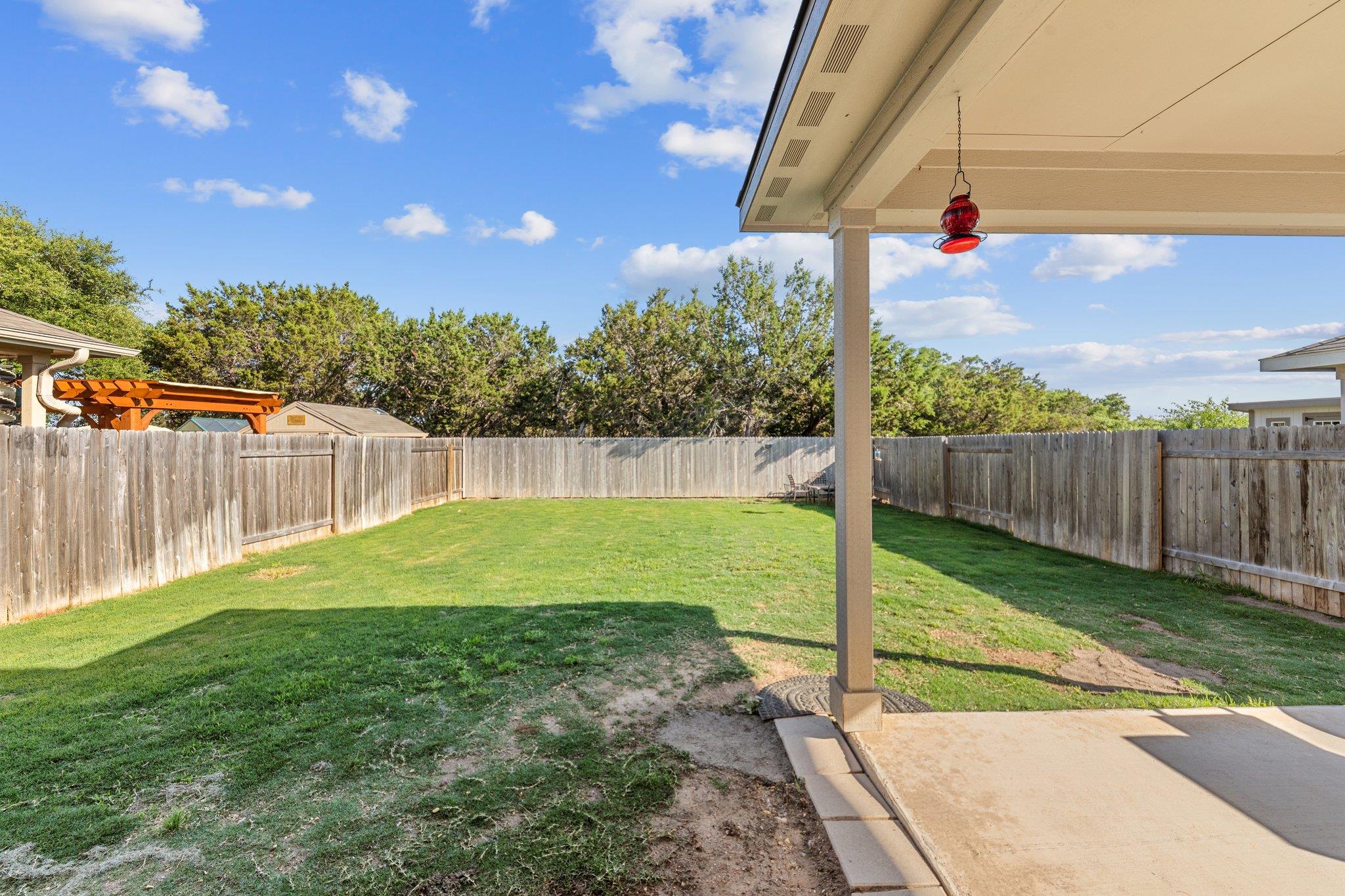 525 Longmount Cv, Liberty Hill, TX 78642