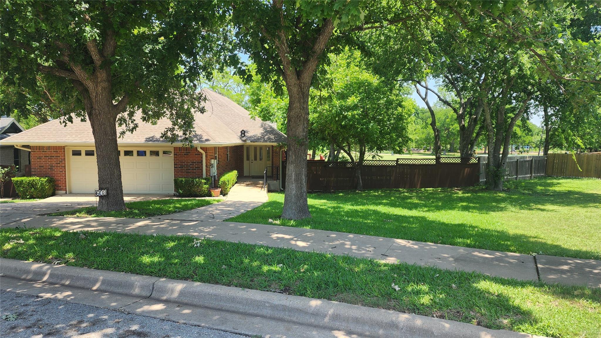 603 GREEN FIELD Cv, Pflugerville, TX 78660