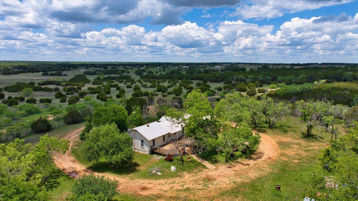 4220 County Road 202, Burnet, TX 78611