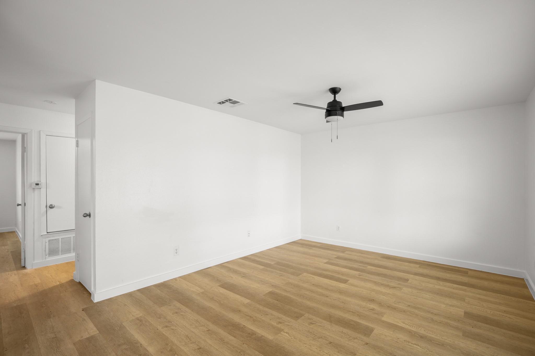 1317 MCKIE Cv, Austin, TX 78752