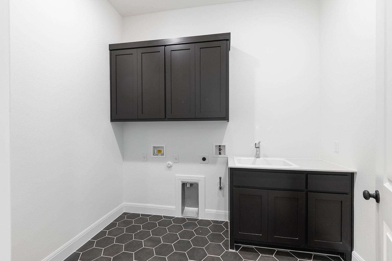 6716 Liberty Grotto Ct, Lago Vista, TX 78645