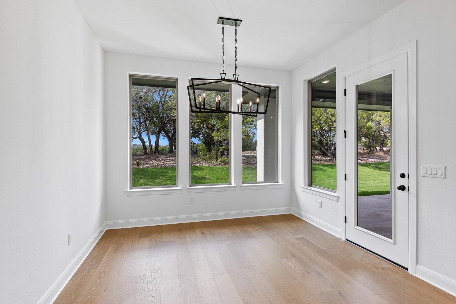 6716 Liberty Grotto Ct, Lago Vista, TX 78645