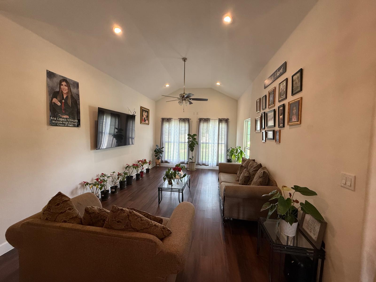 497 Brown Rd, McDade, TX 78650