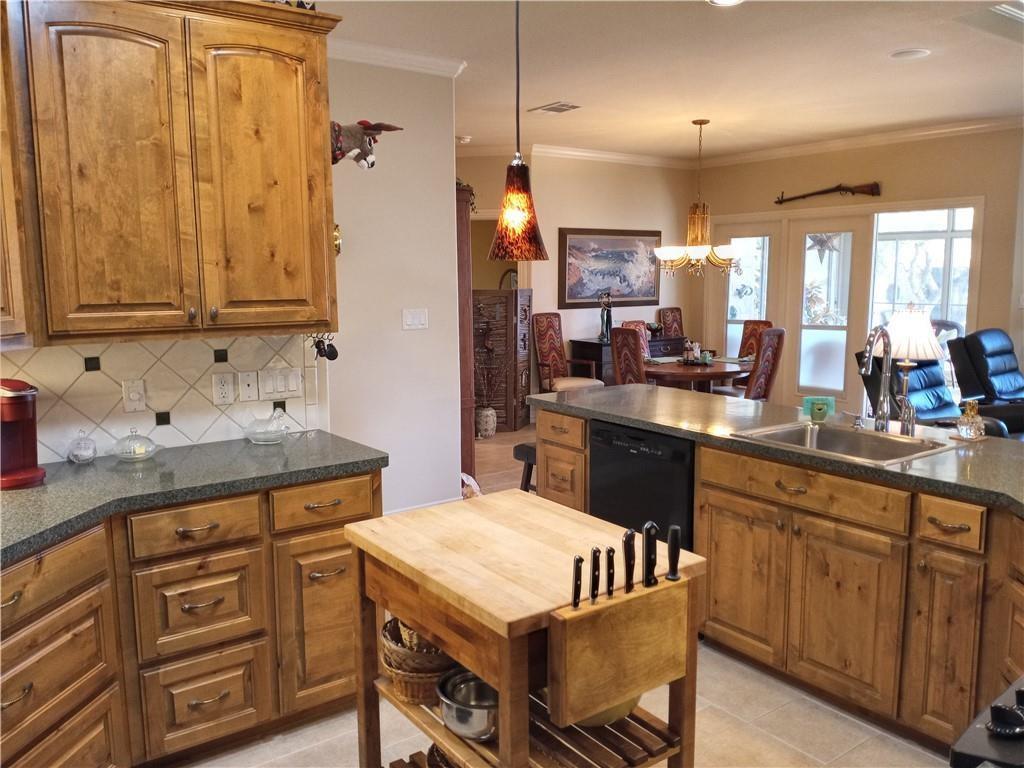 105 Terlingua Trl, Georgetown, TX 78628