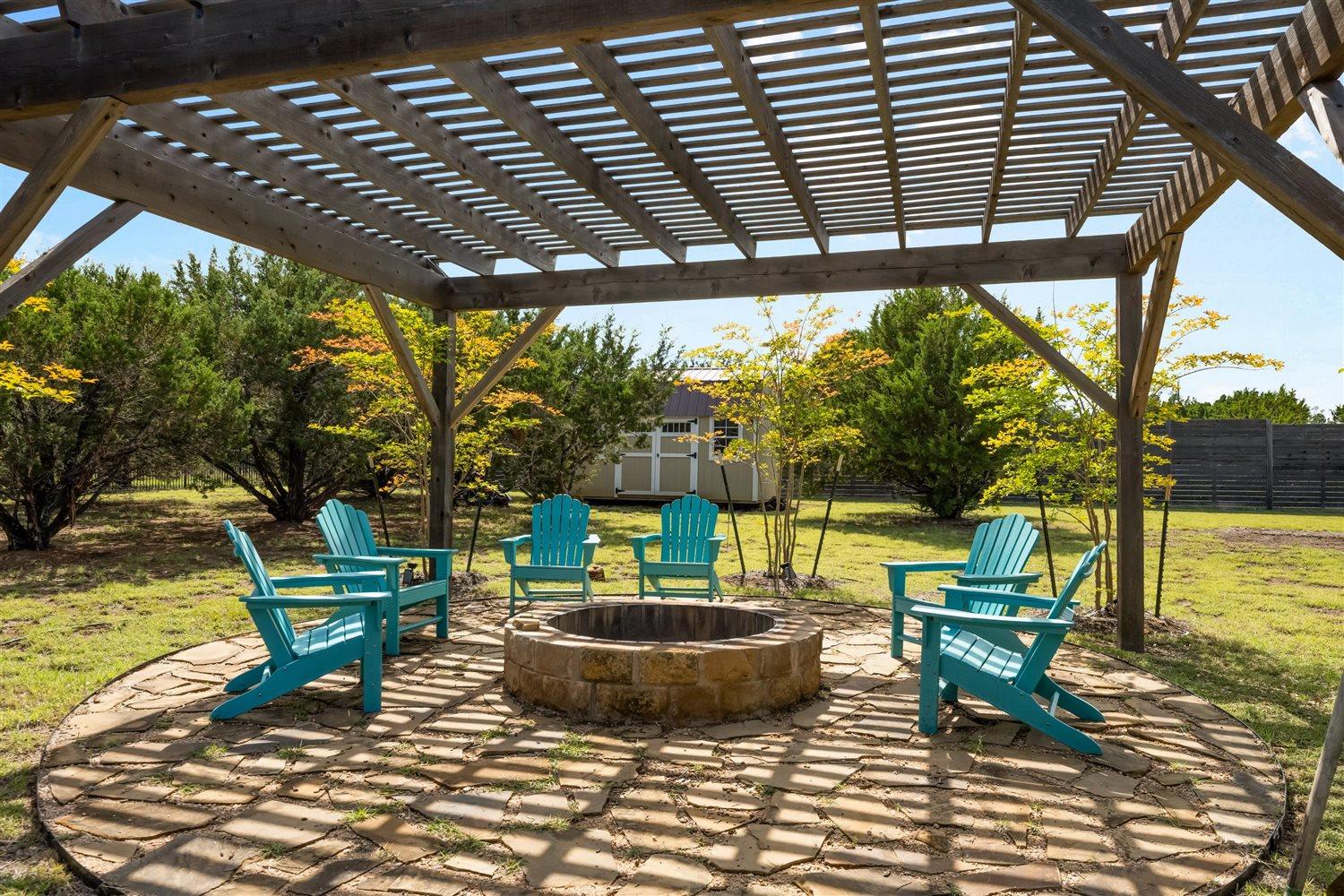 304 Joya Dr, Liberty Hill, TX 78642