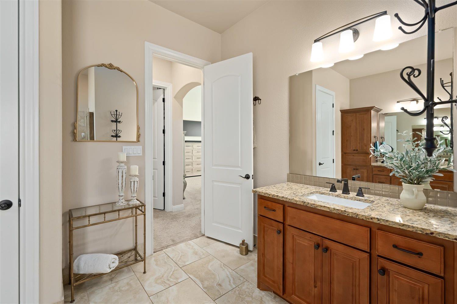 304 Joya Dr, Liberty Hill, TX 78642