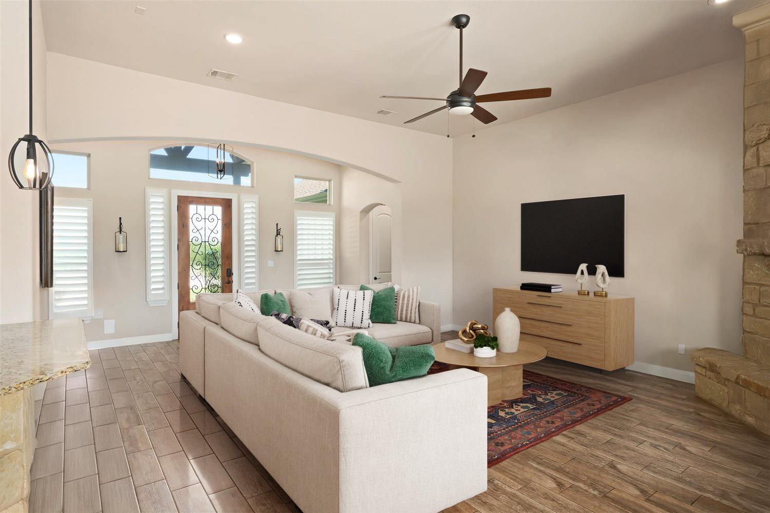 304 Joya Dr, Liberty Hill, TX 78642