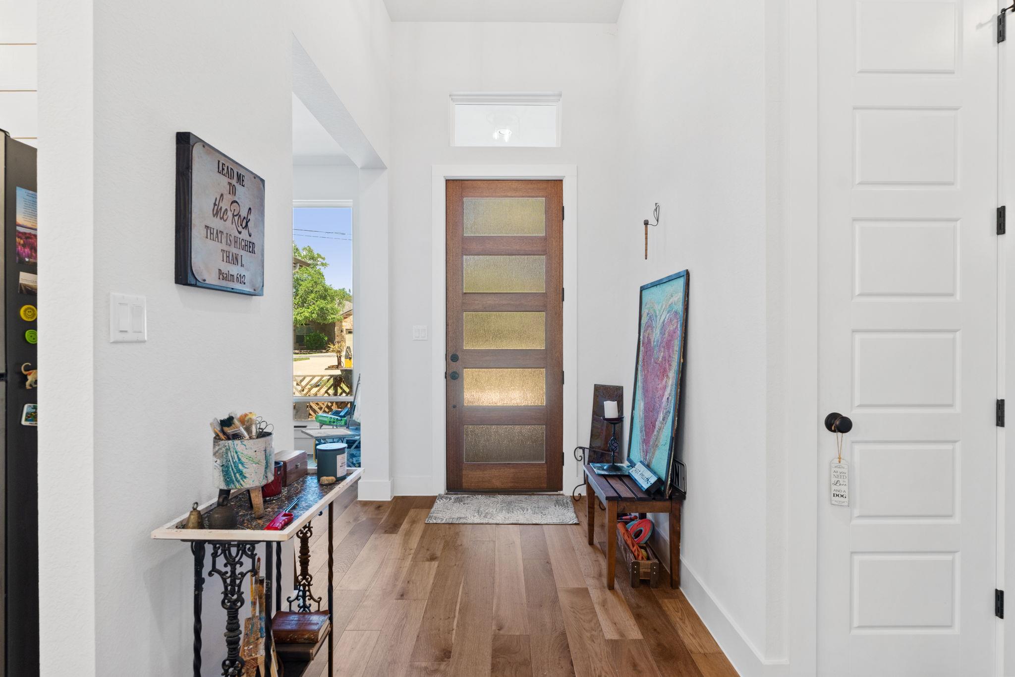 312 Bedford Dr, Spicewood, TX 78669