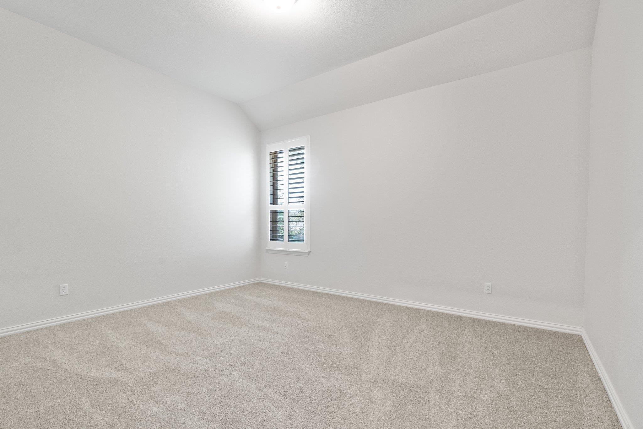 12482 Mesa Verde Dr, Austin, TX 78737