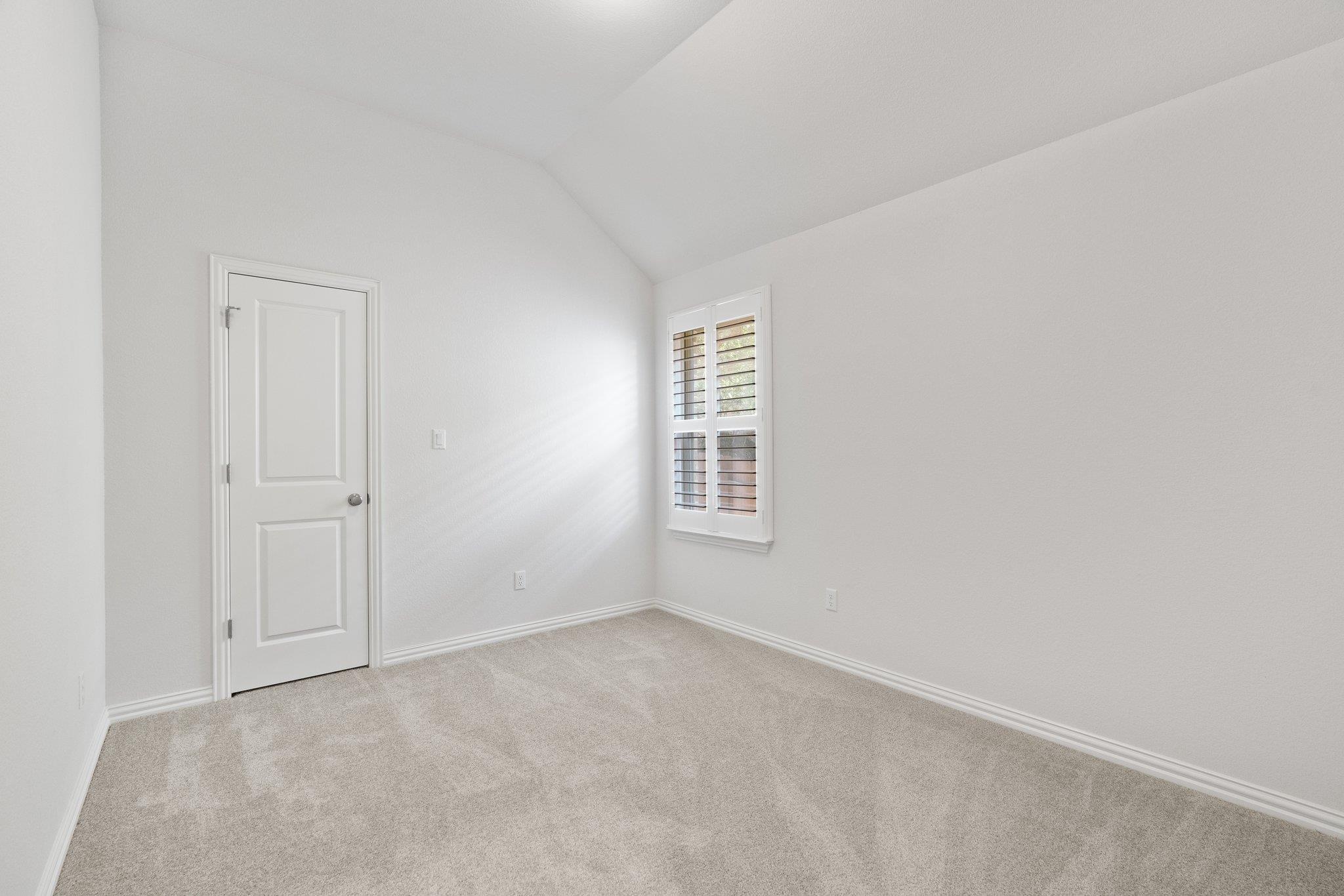 12482 Mesa Verde Dr, Austin, TX 78737