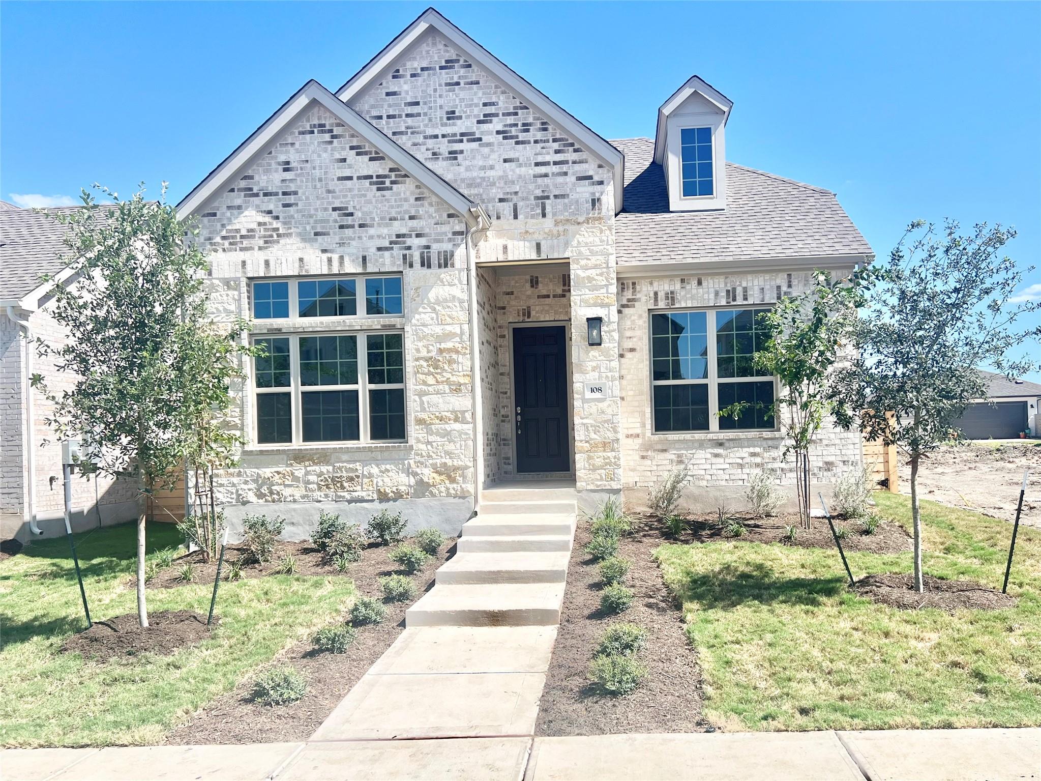 108 Royal Fern Rd, Hutto, TX 78634