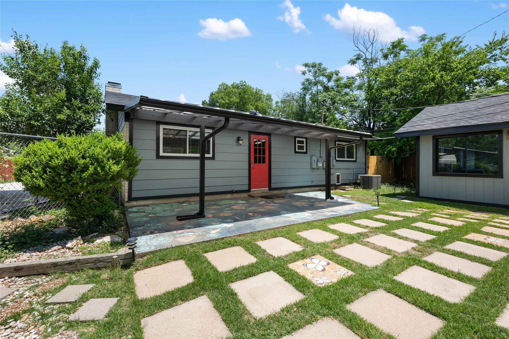 8500 Woodstone Dr, Austin, TX 78757