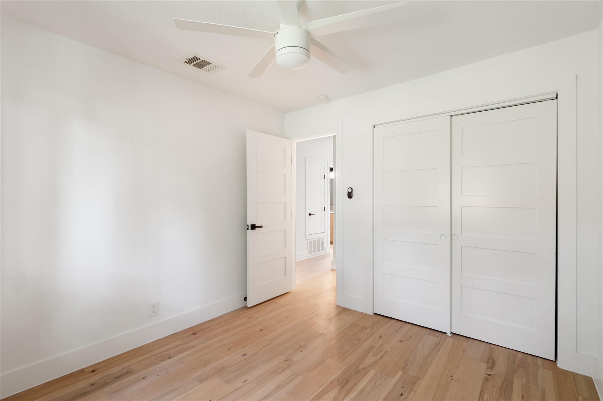 1800 Nicole Cir # B, Round Rock, TX 78664