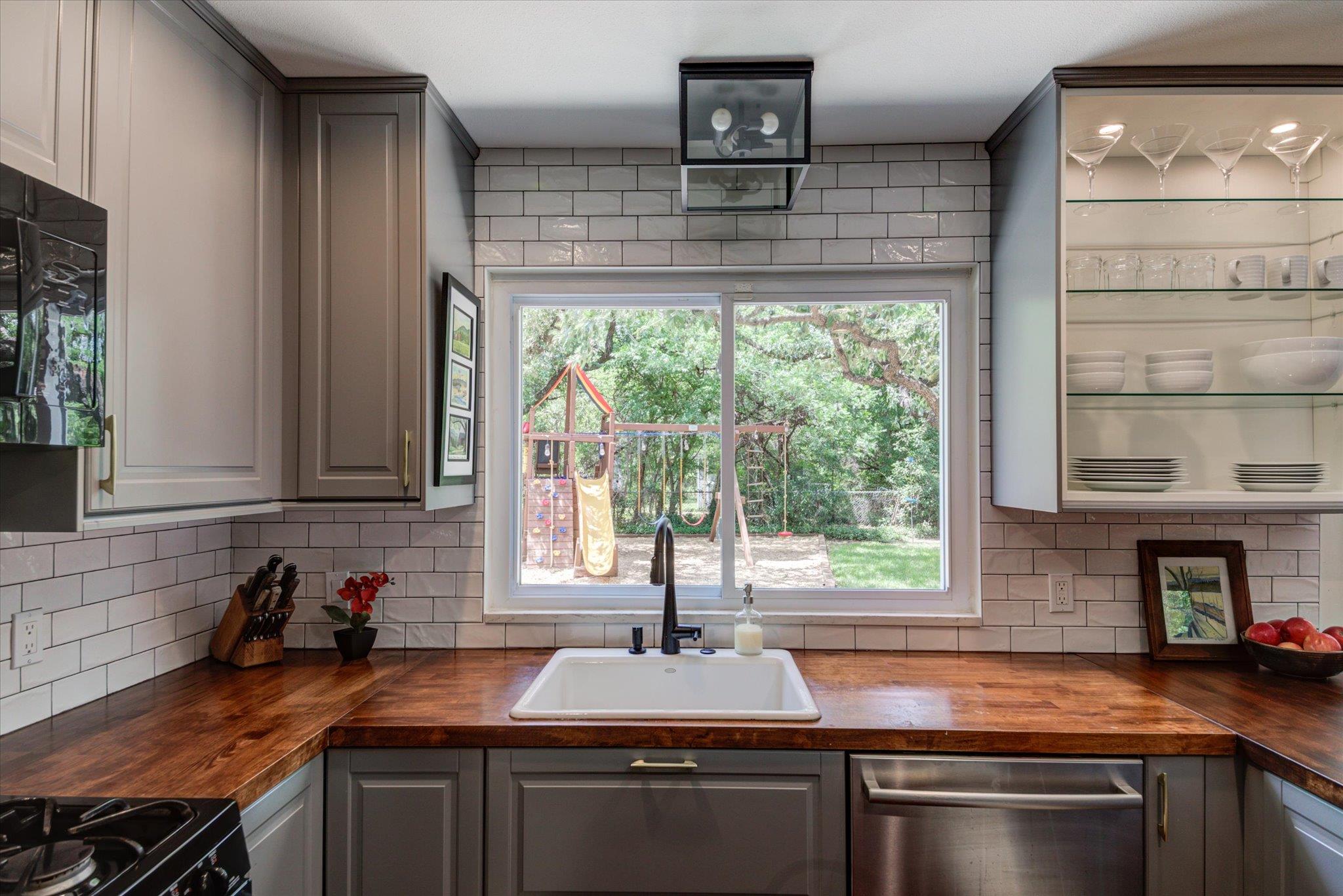 6018 Abilene Trl, Austin, TX 78749
