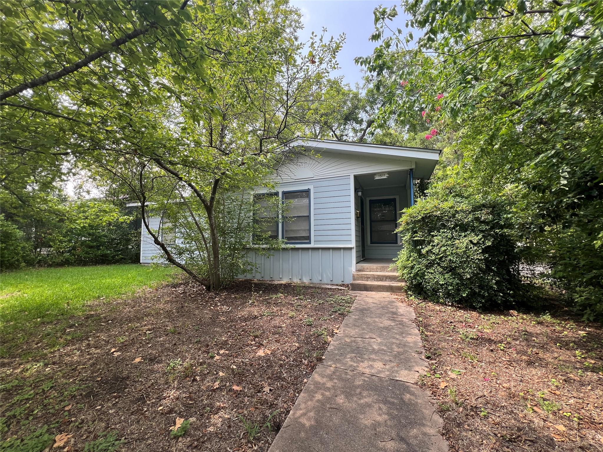 1511 Romeria Dr, Austin, TX 78757