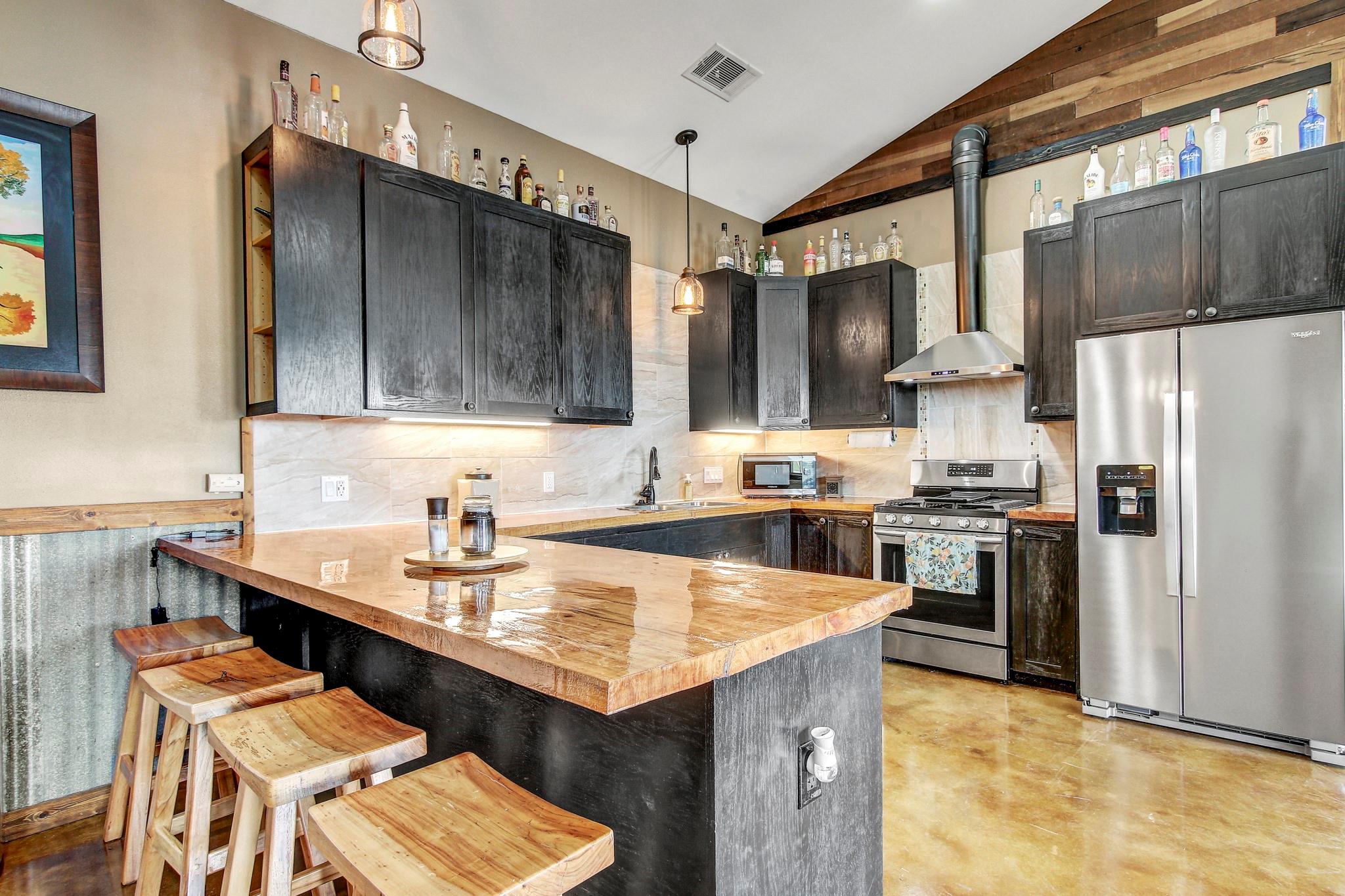 603 Watterson Rd # B and C, Bastrop, TX 78602