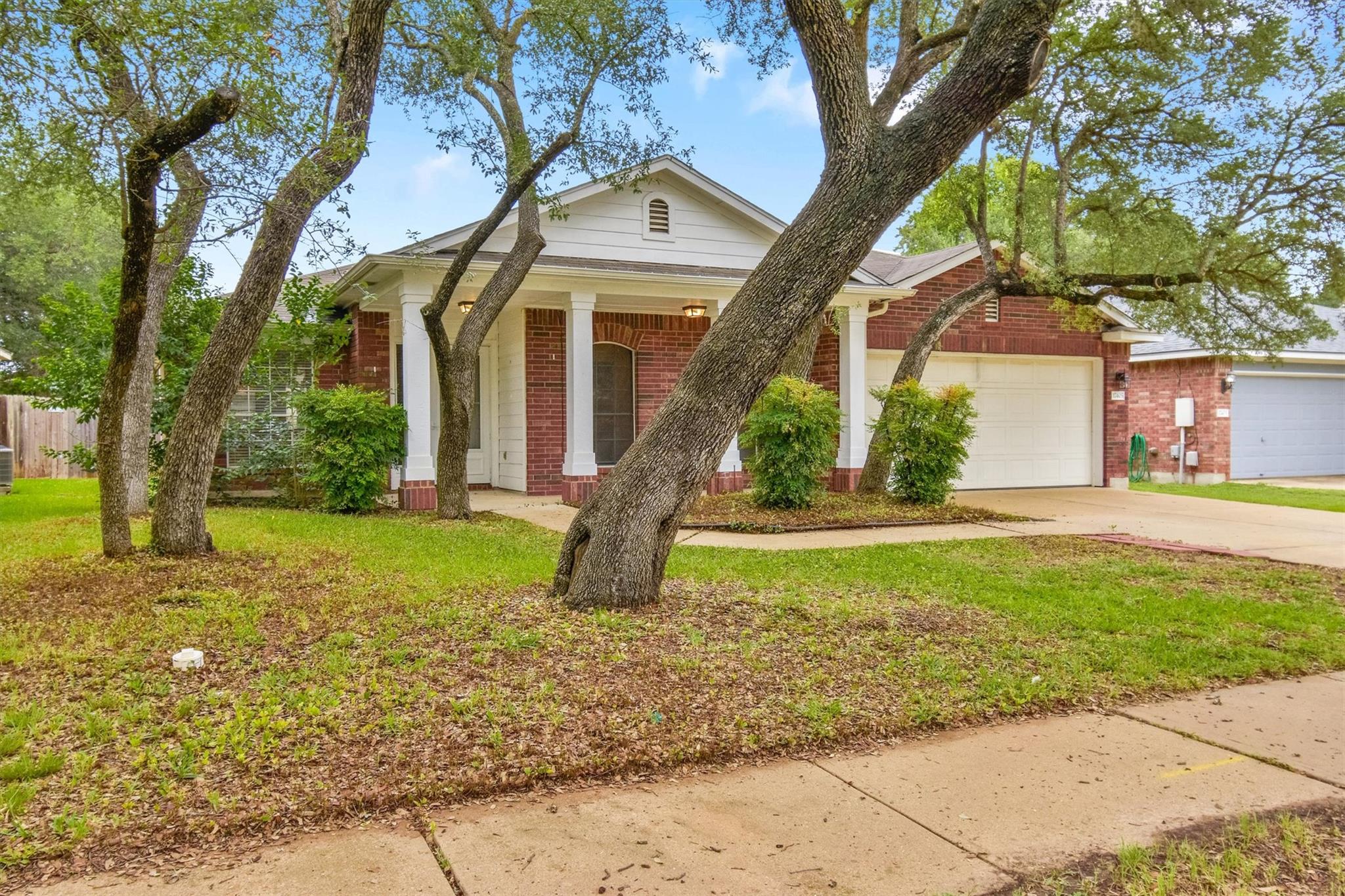 17405 Bottle Springs Ln, Leander, TX 78641