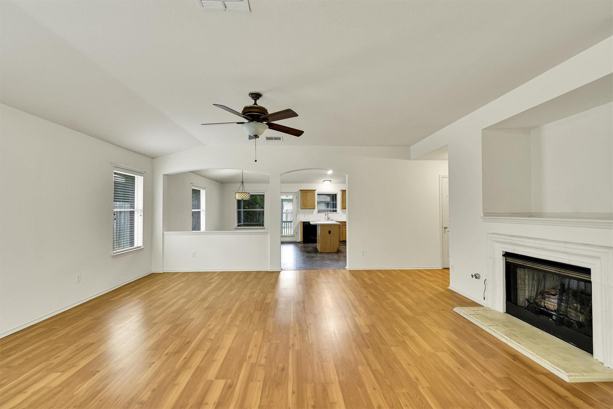 17405 Bottle Springs Ln, Leander, TX 78641