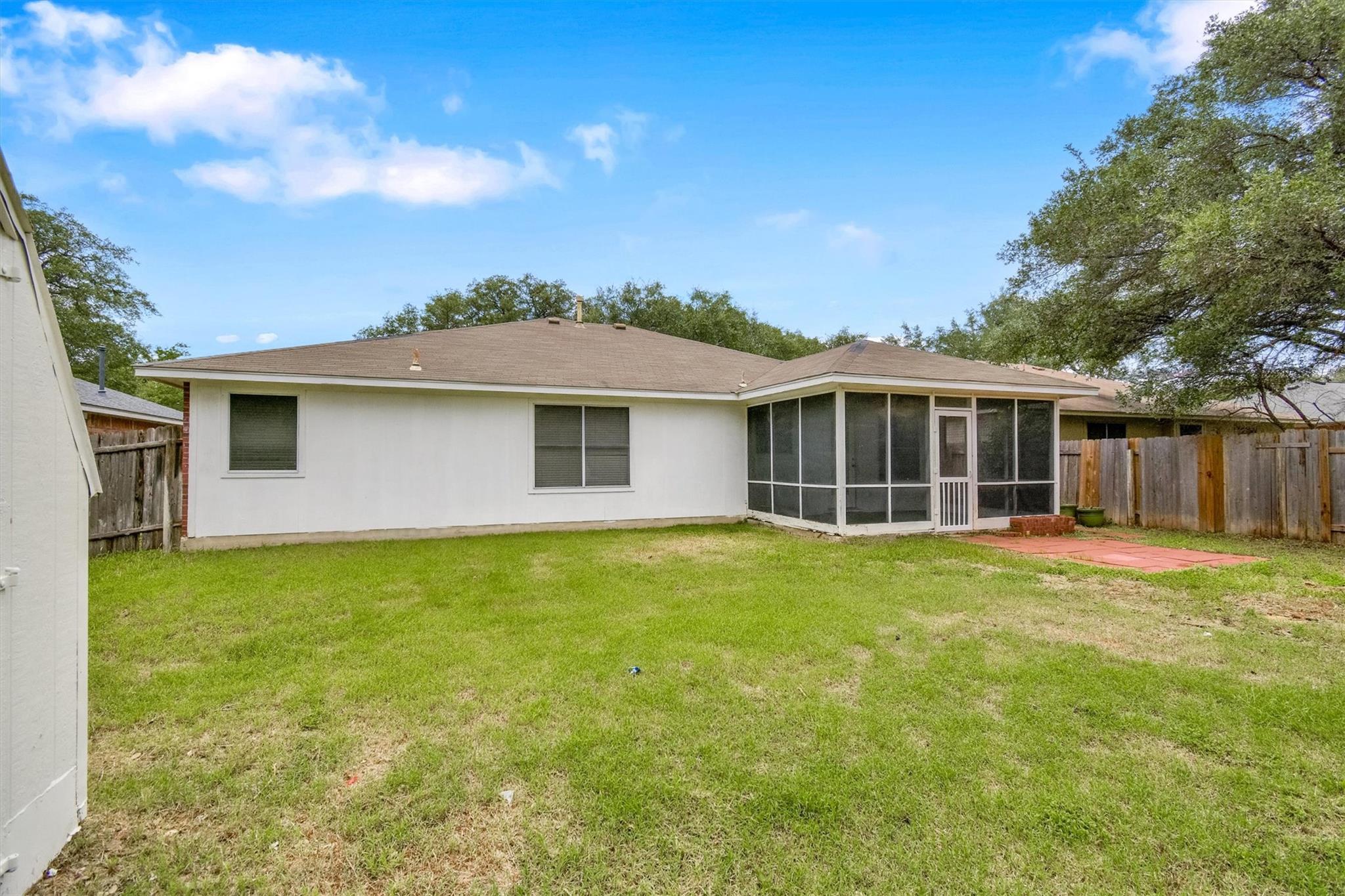 17405 Bottle Springs Ln, Leander, TX 78641