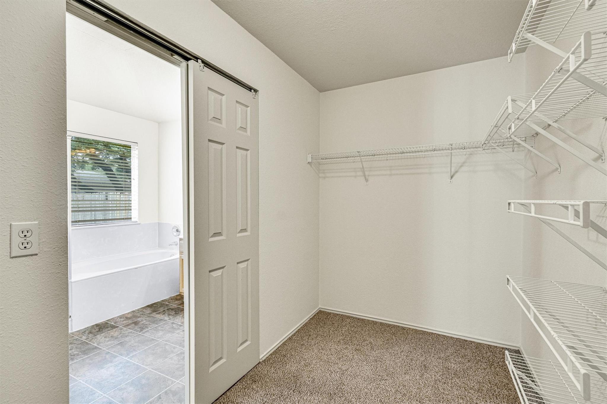 17405 Bottle Springs Ln, Leander, TX 78641