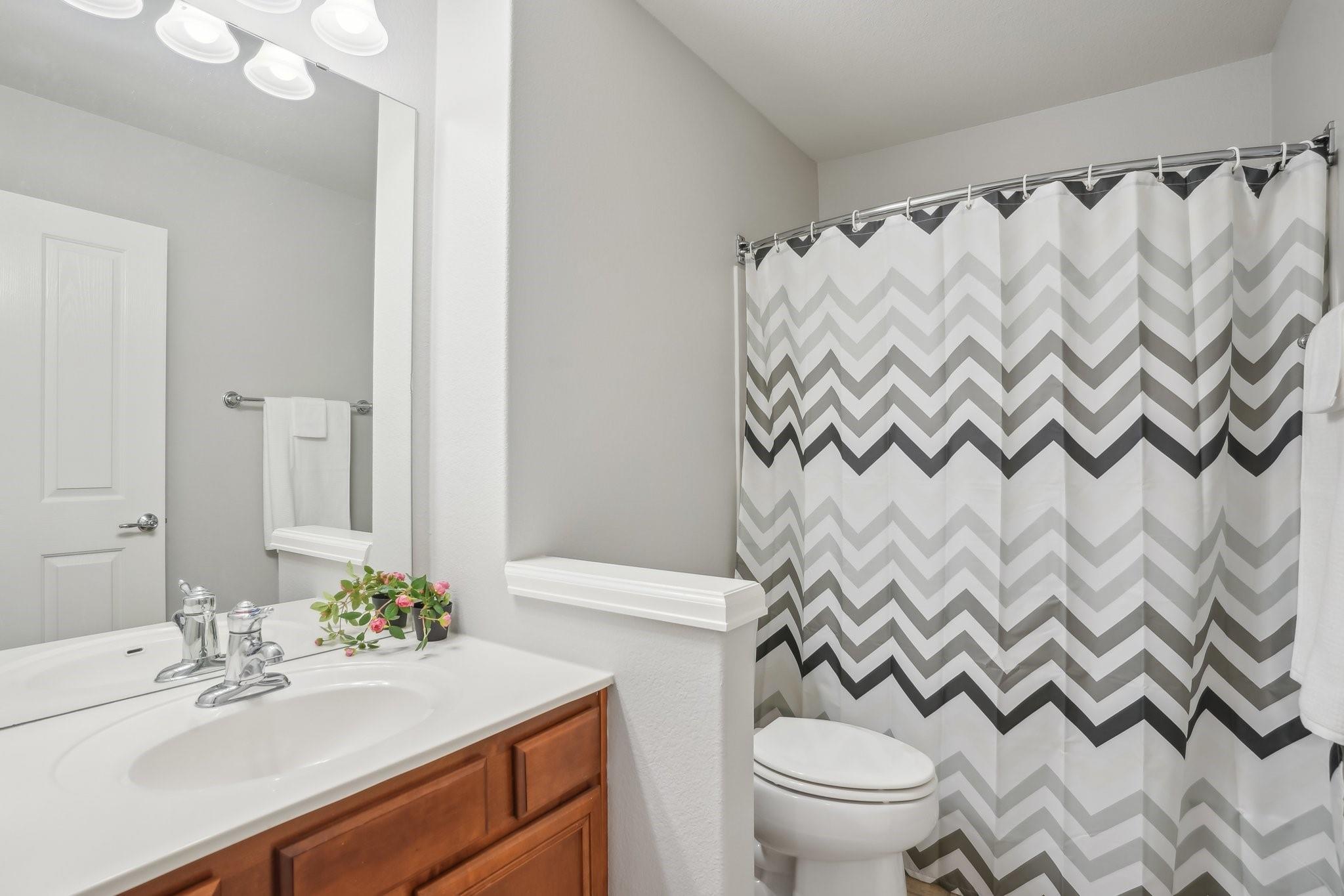 210 Salt Creek Ln, Georgetown, TX 78633