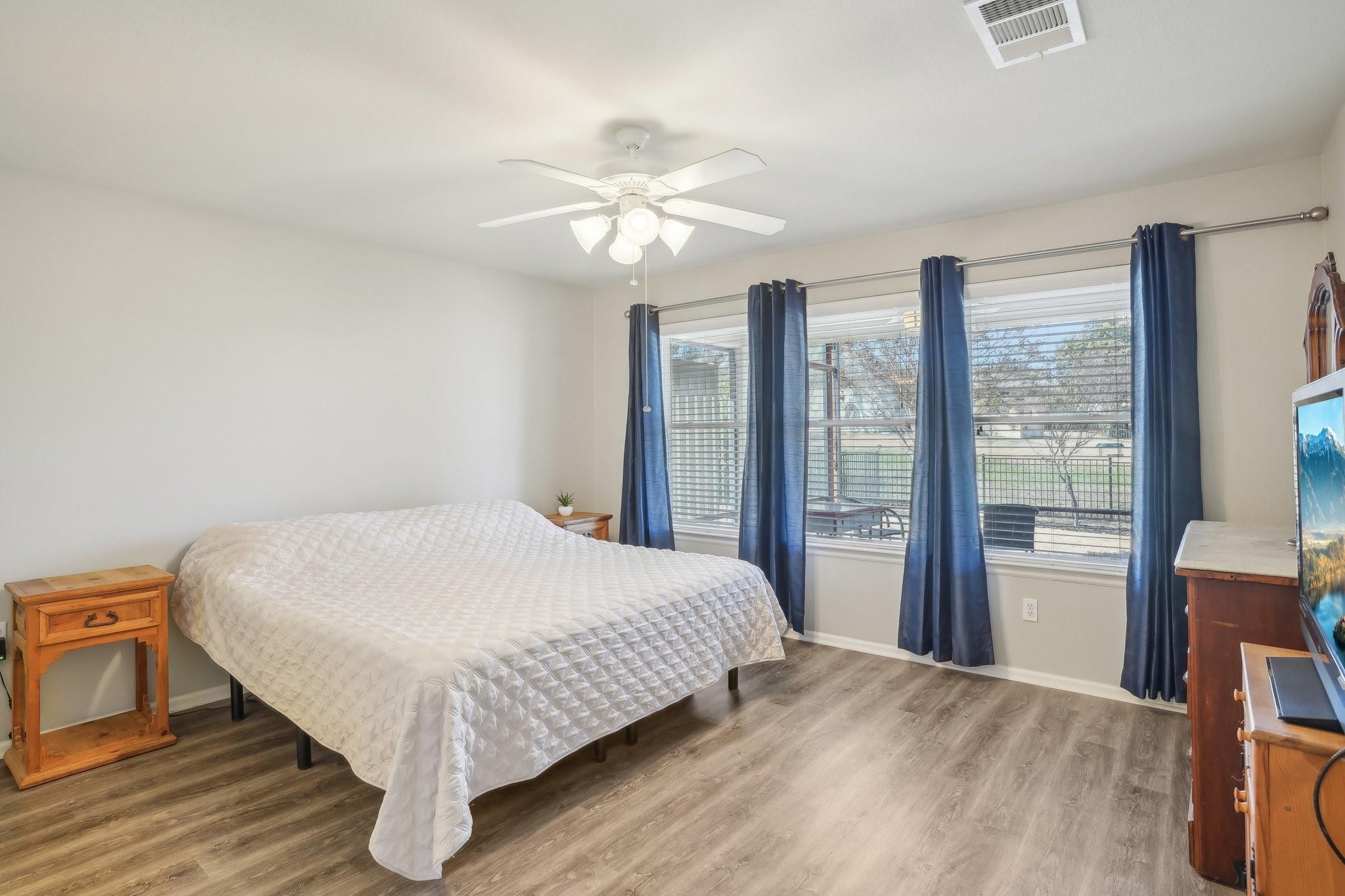 210 Salt Creek Ln, Georgetown, TX 78633