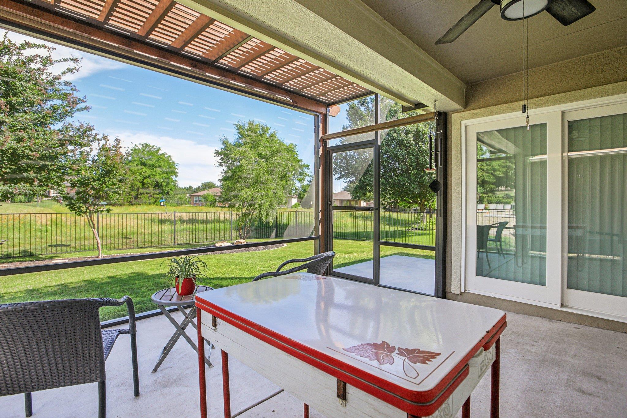 210 Salt Creek Ln, Georgetown, TX 78633