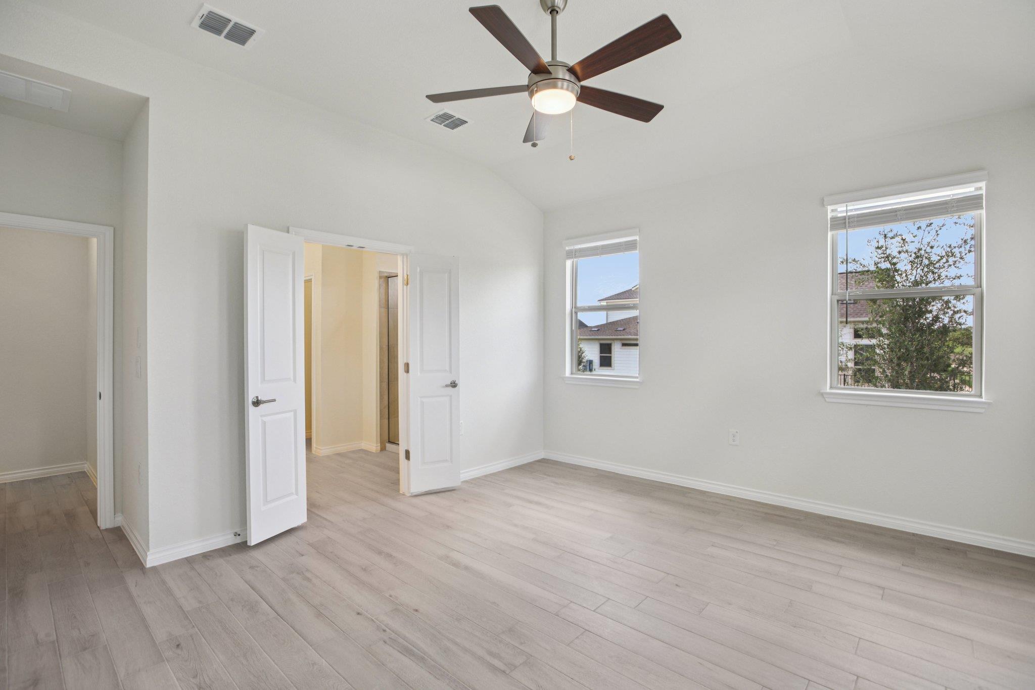 139 Stewart Dr # 102, San Marcos, TX 78666