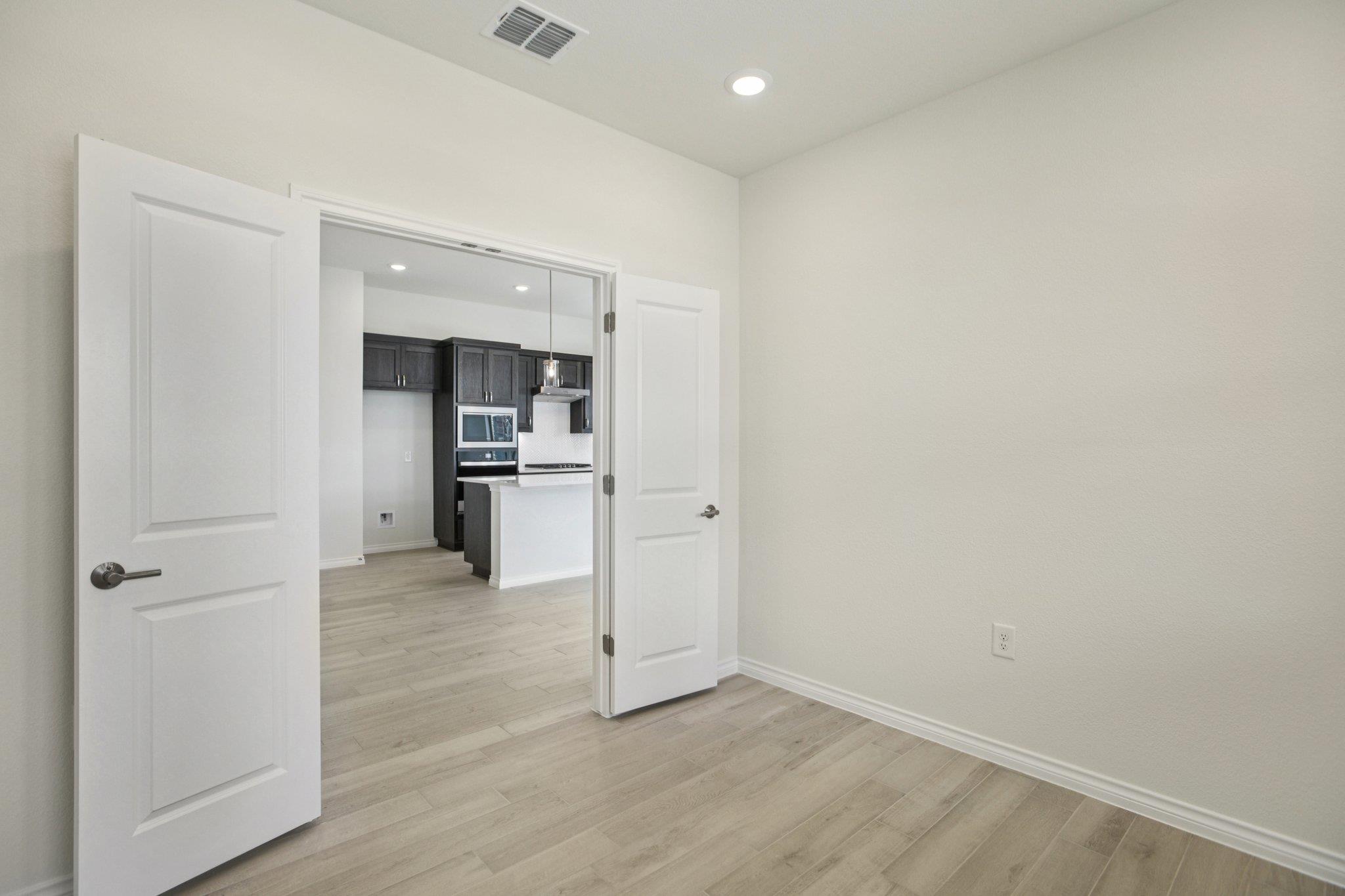 139 Stewart Dr # 102, San Marcos, TX 78666