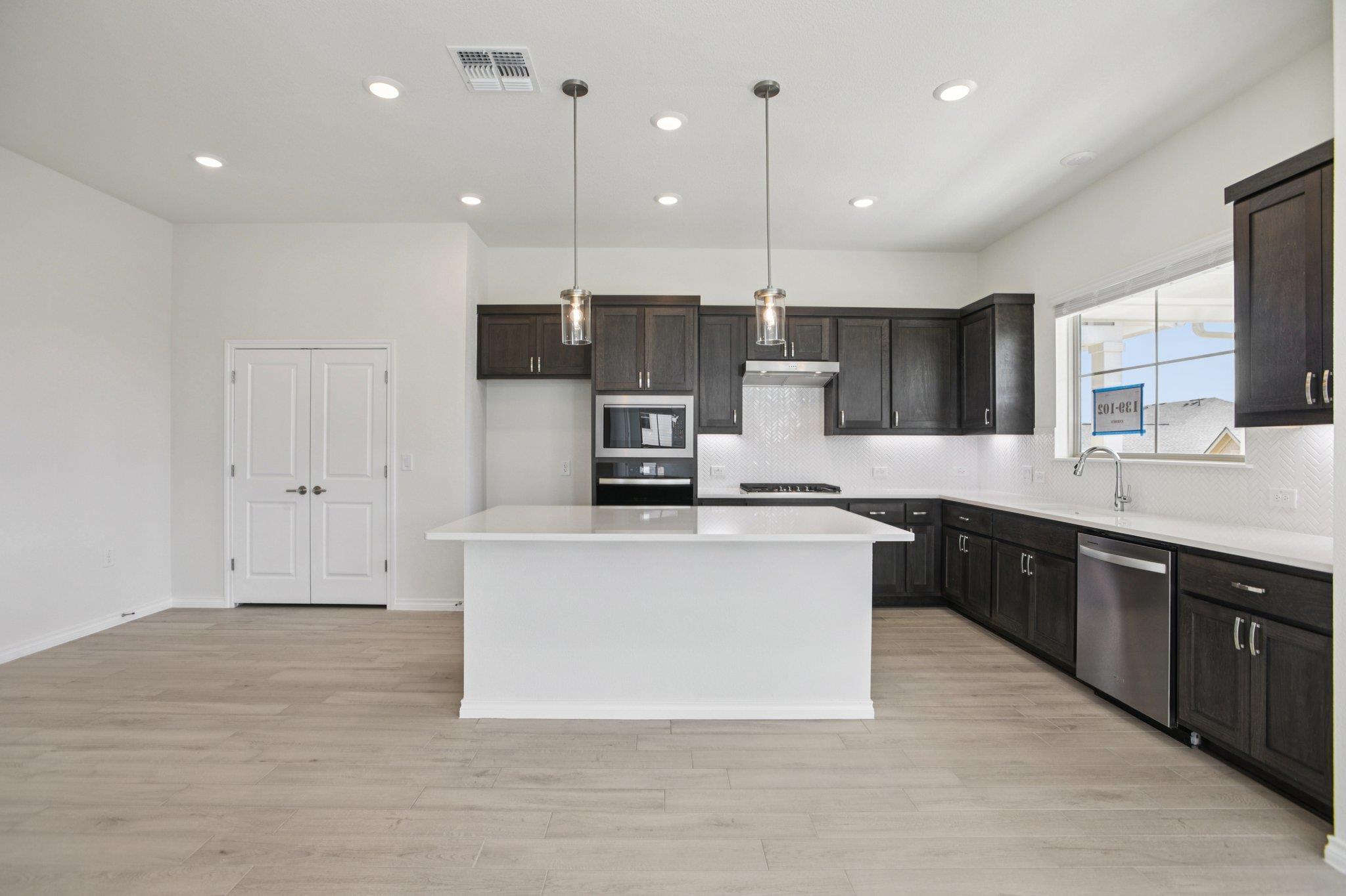 139 Stewart Dr # 102, San Marcos, TX 78666