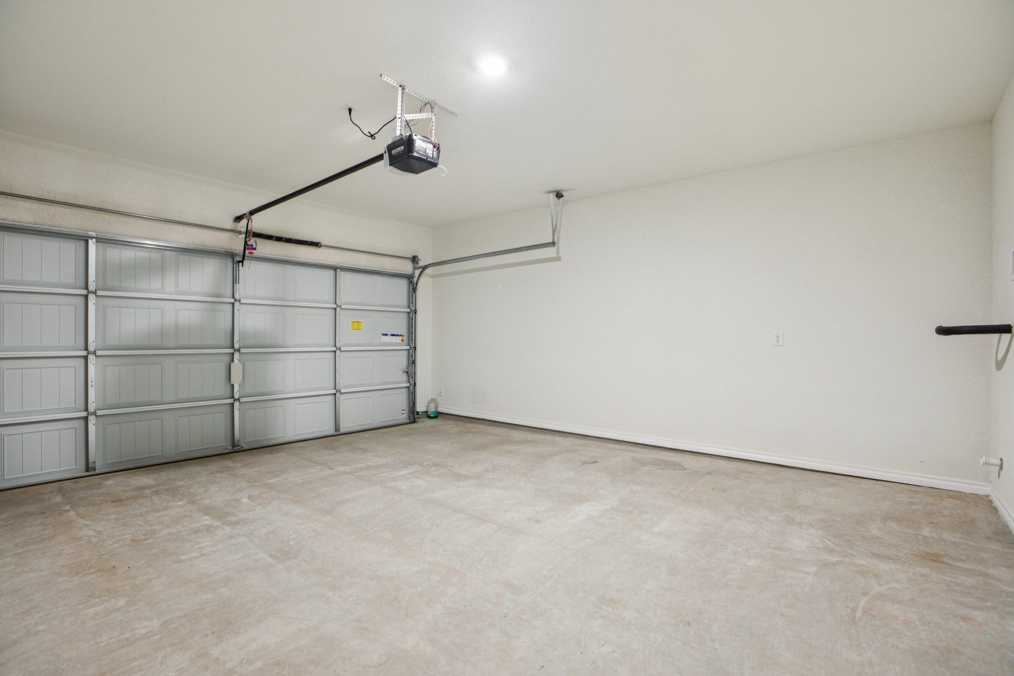 139 Stewart Dr # 102, San Marcos, TX 78666