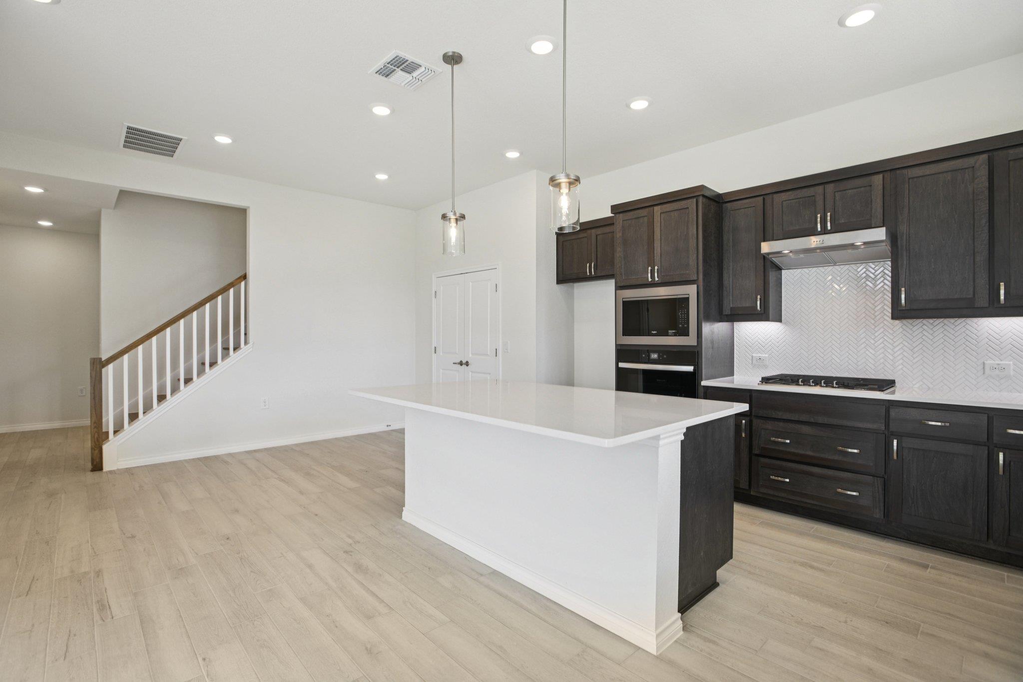 139 Stewart Dr # 102, San Marcos, TX 78666