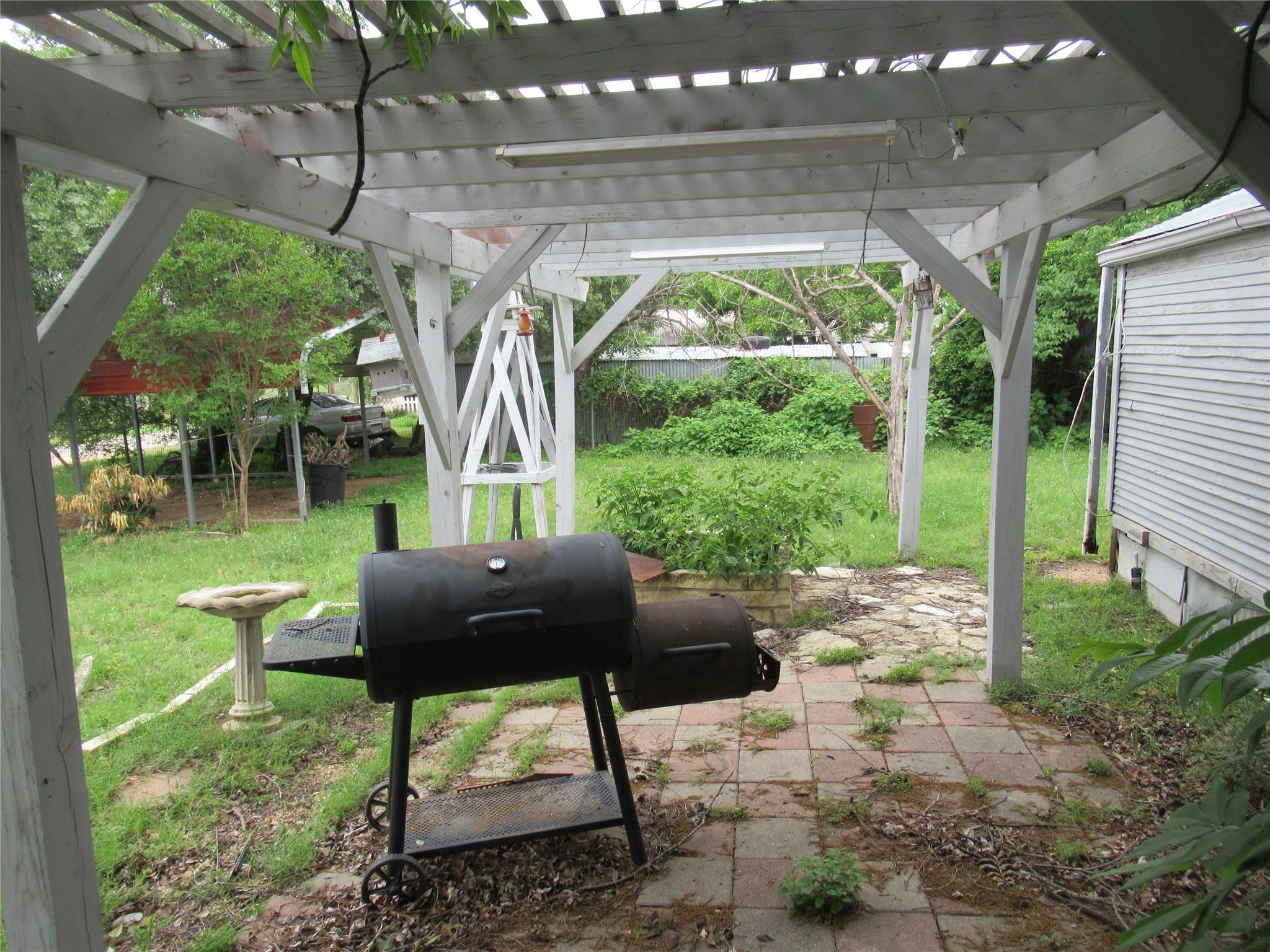 163 Cricket St, Tow, TX 78672