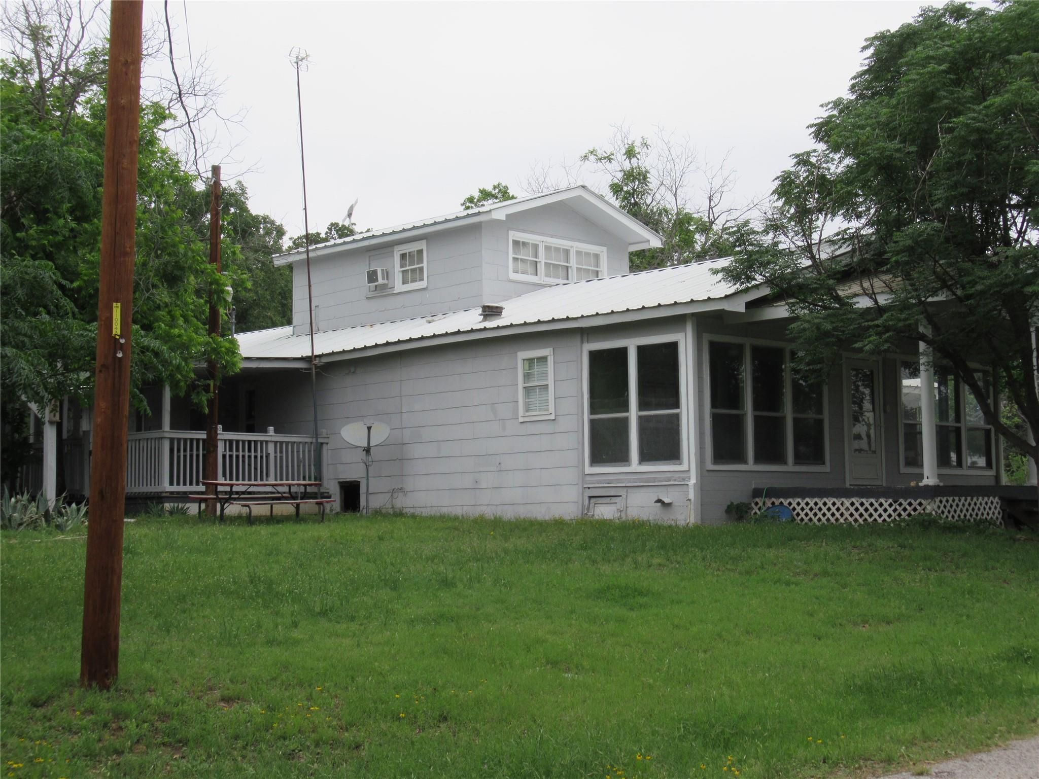 163 Cricket St, Tow, TX 78672