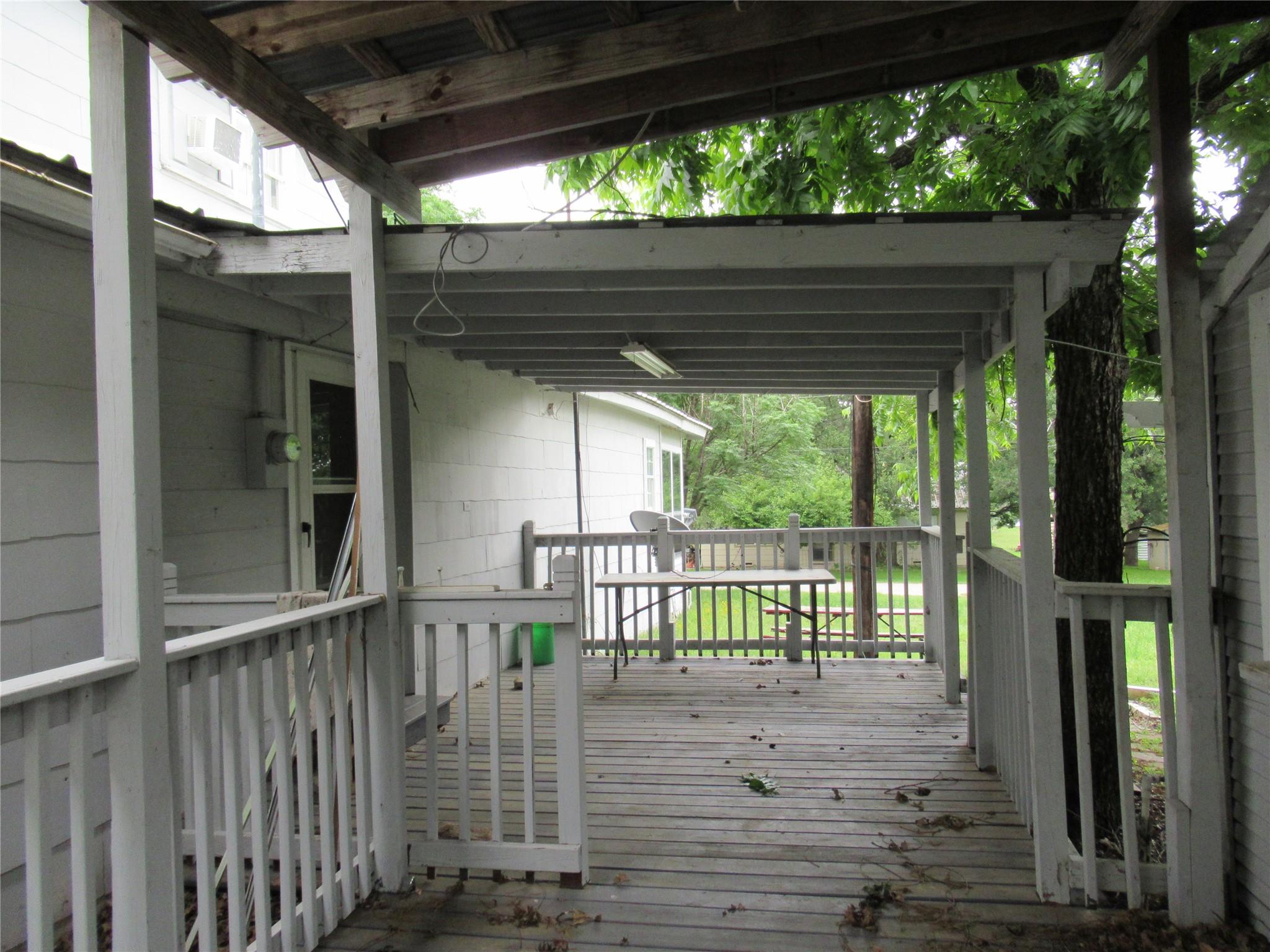 163 Cricket St, Tow, TX 78672