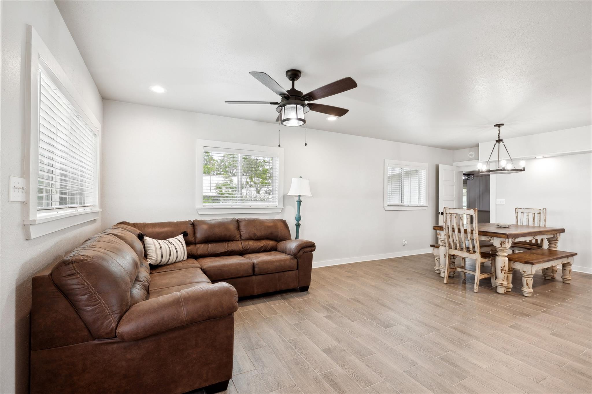 5530 Us Highway 90A W, Shiner, TX 77984