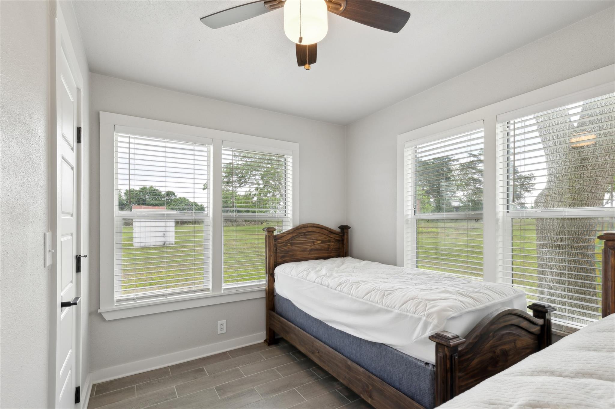 5530 Us Highway 90A W, Shiner, TX 77984