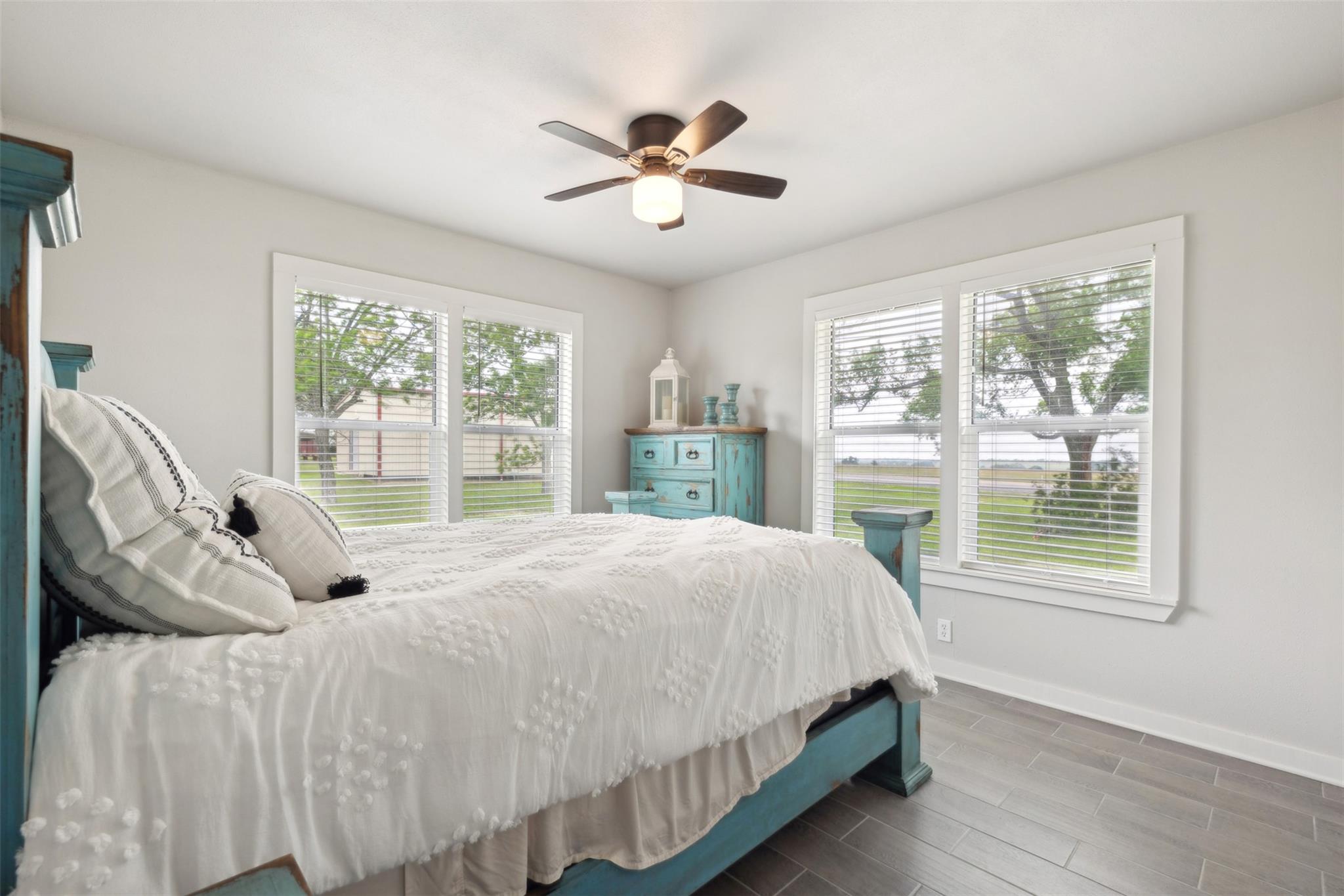 5530 Us Highway 90A W, Shiner, TX 77984