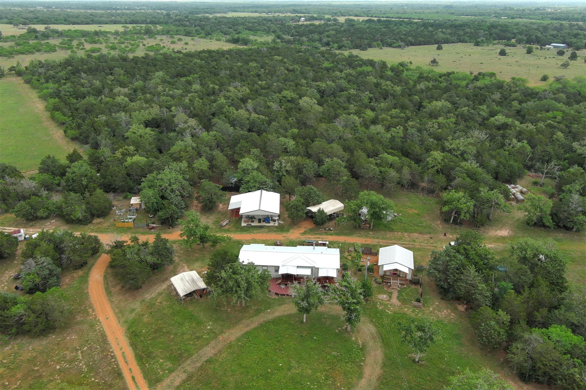 13831 Tx-95 Highway, Flatonia, TX 78941