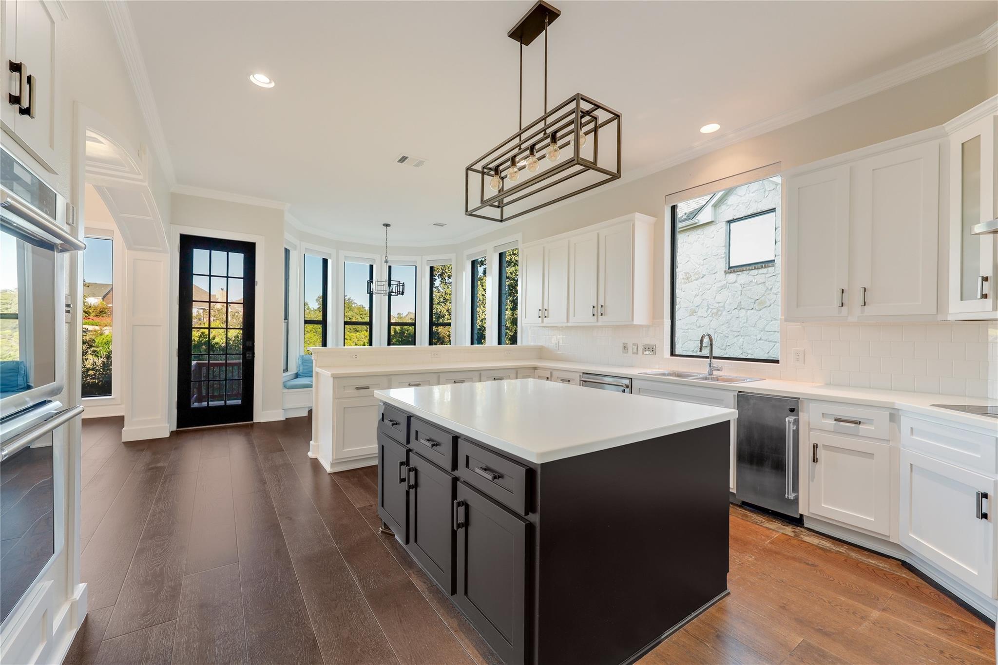 12120 Carlsbad Dr, Austin, TX 78738