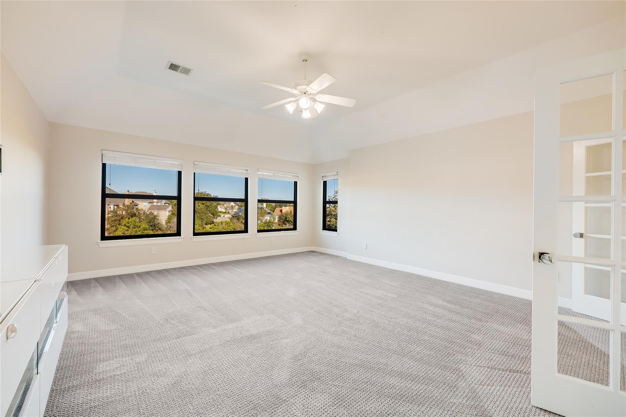 12120 Carlsbad Dr, Austin, TX 78738