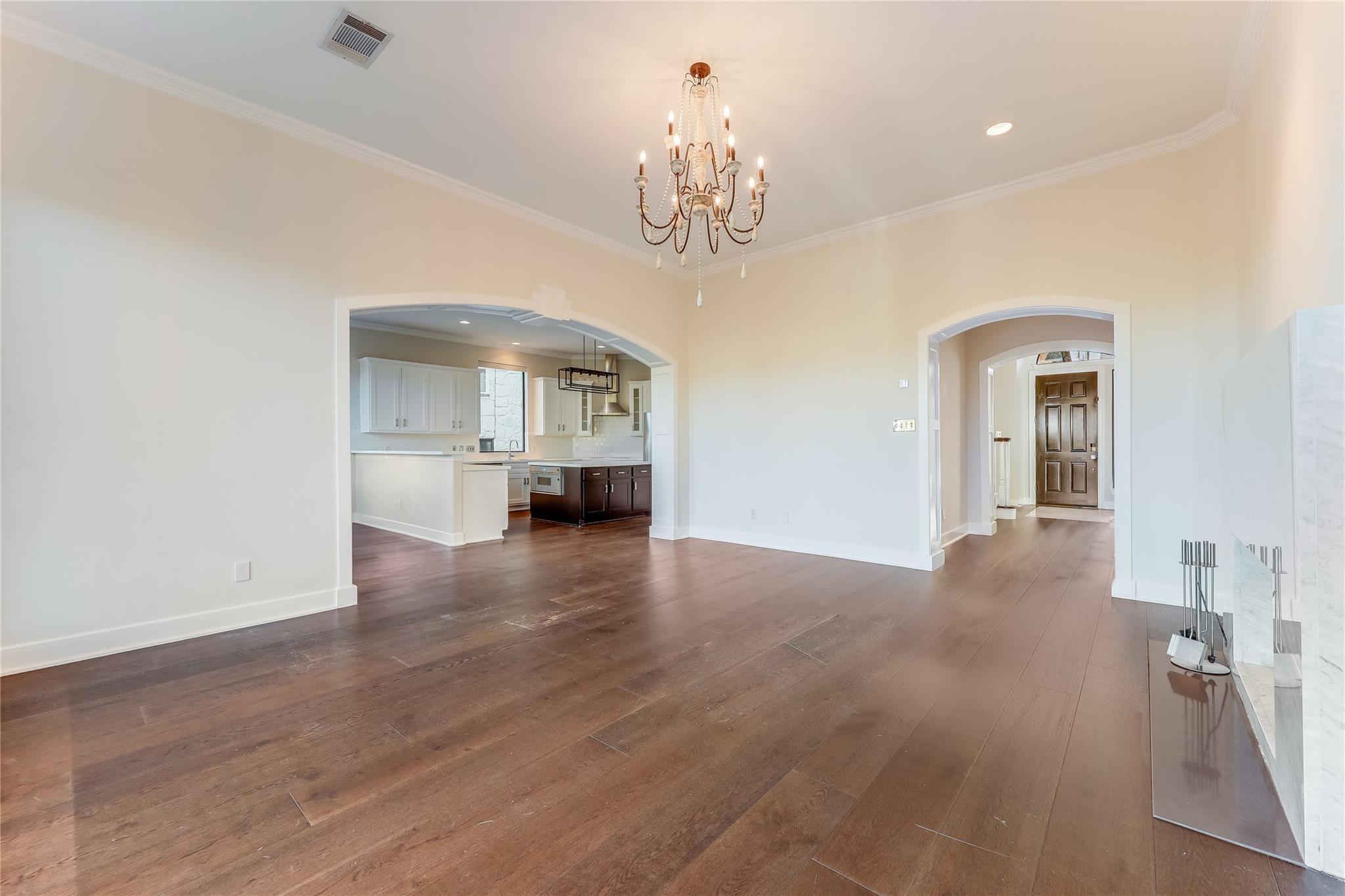 12120 Carlsbad Dr, Austin, TX 78738