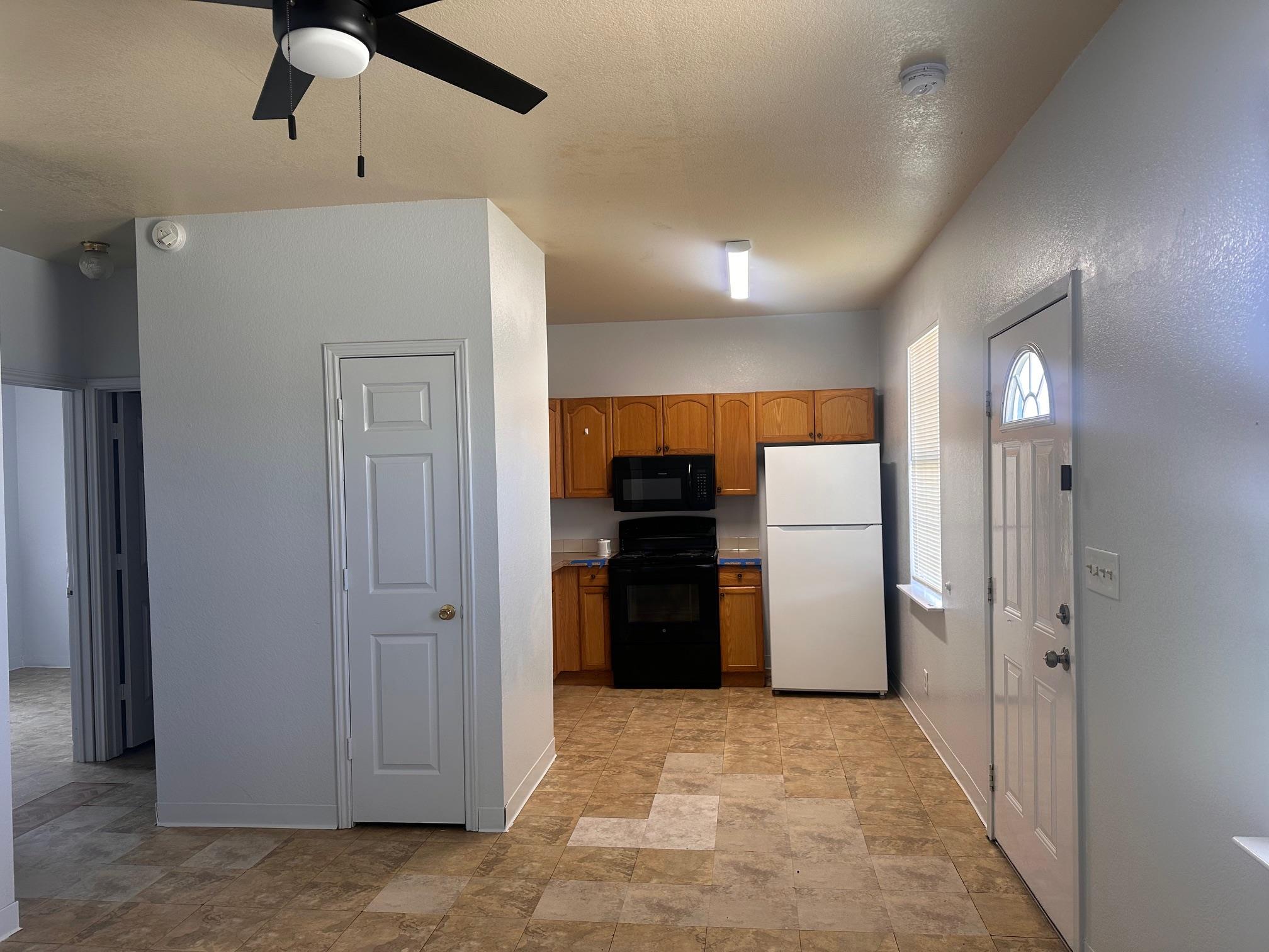 251 Zimmerman Ave # A, Bastrop, TX 78602