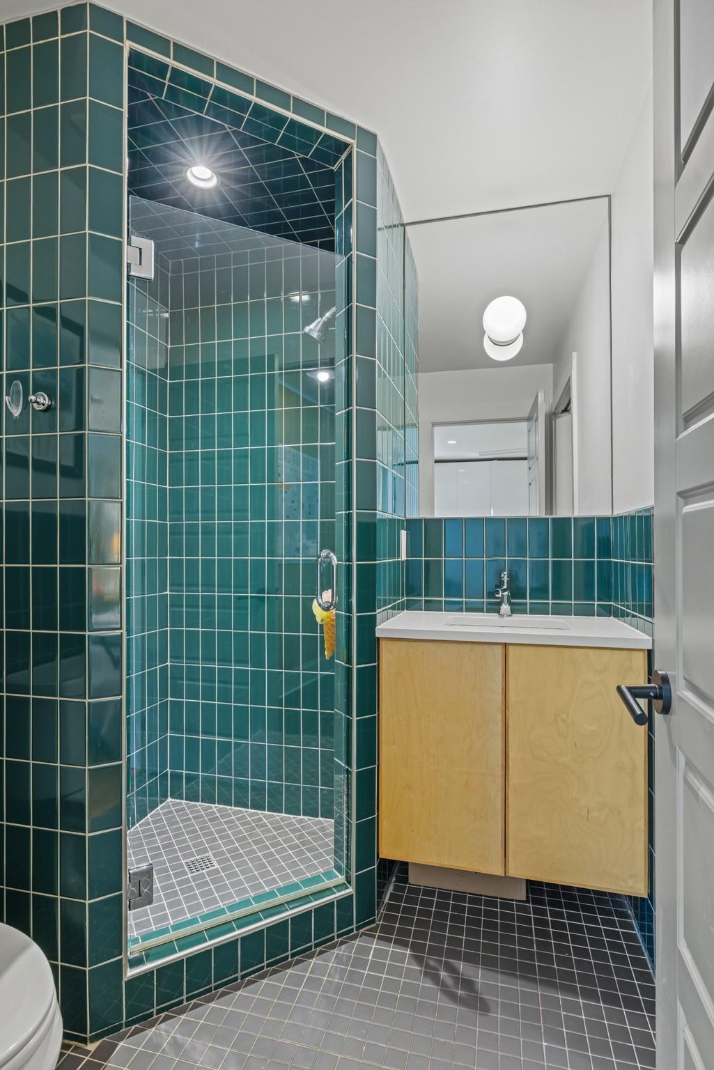 202 Tanglewood Dr, Fredericksburg, TX 78624