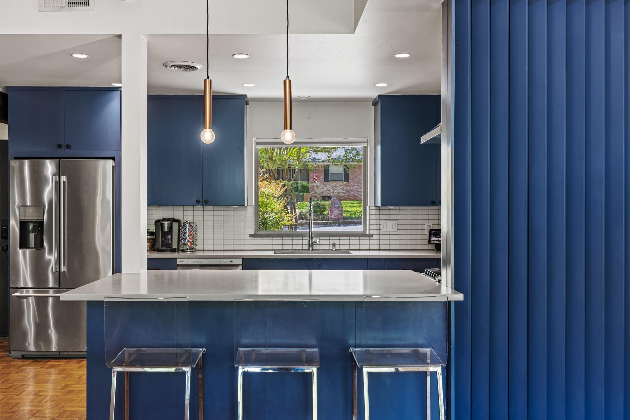 202 Tanglewood Dr, Fredericksburg, TX 78624