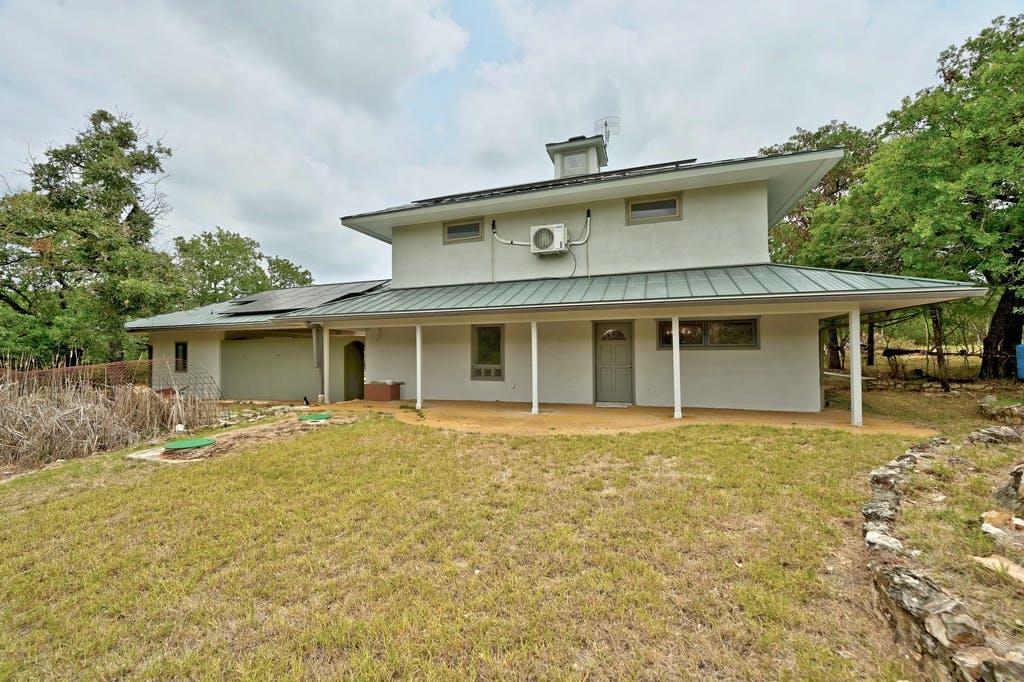 107 W Concord Cir, Austin, TX 78737