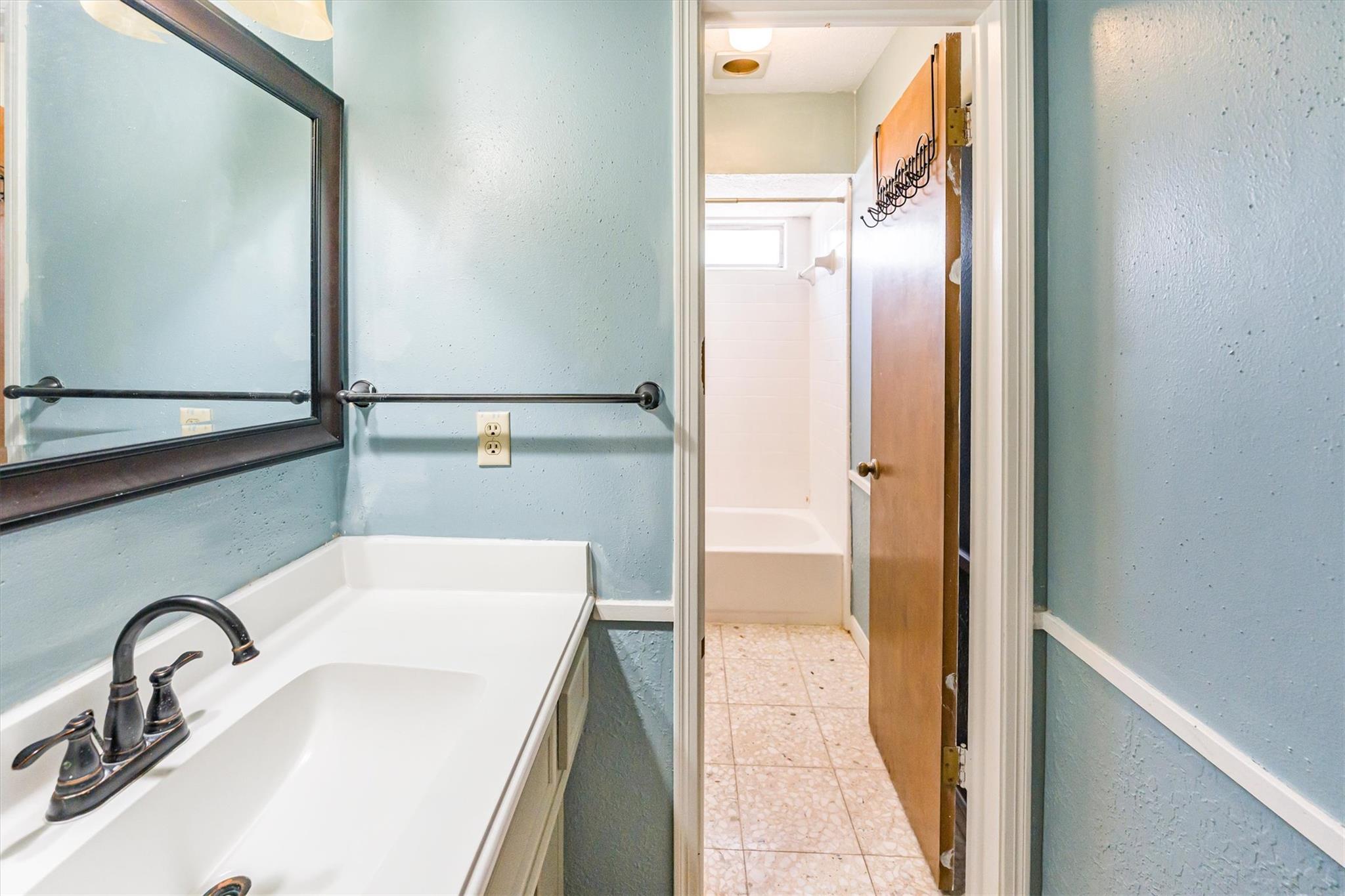 5519 Coon Tree Ct, Humble, TX 77346